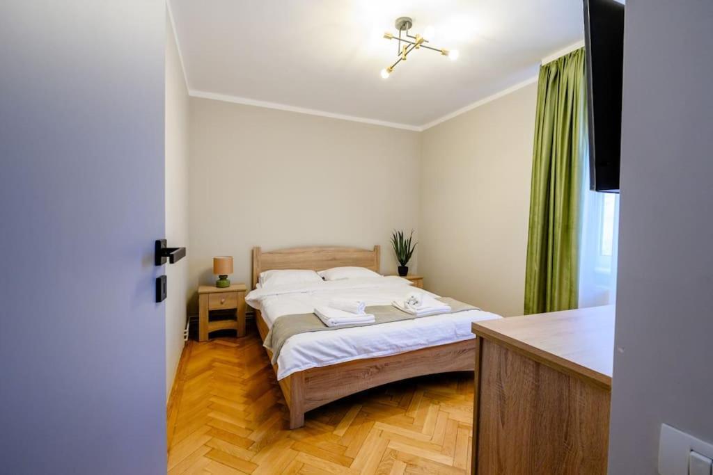Apartamento Smiling Heaven Bucarest Exterior foto